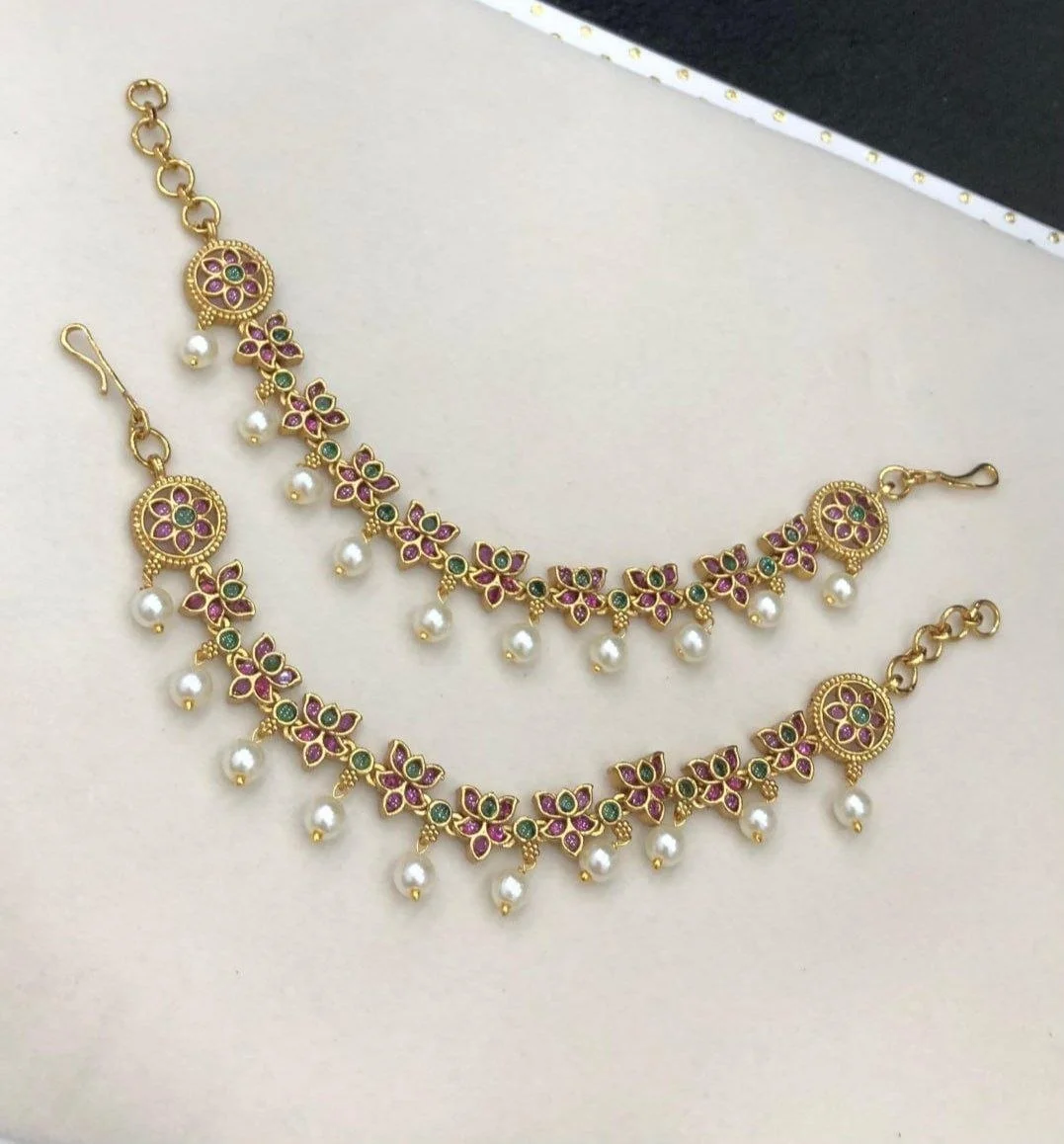 Kempu Stone Ear Matal Chain